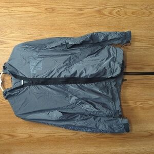 American eagle outfitters windbreaker